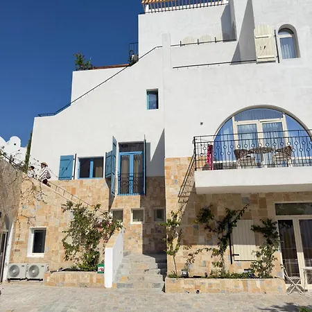 Delor Santorini Διαμέρισμα Dhërmi